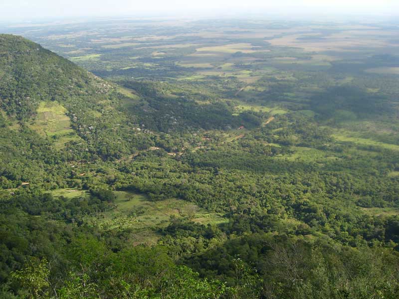 Das Grundst�ck gesehen vom h�chsten Berge Paraguays
